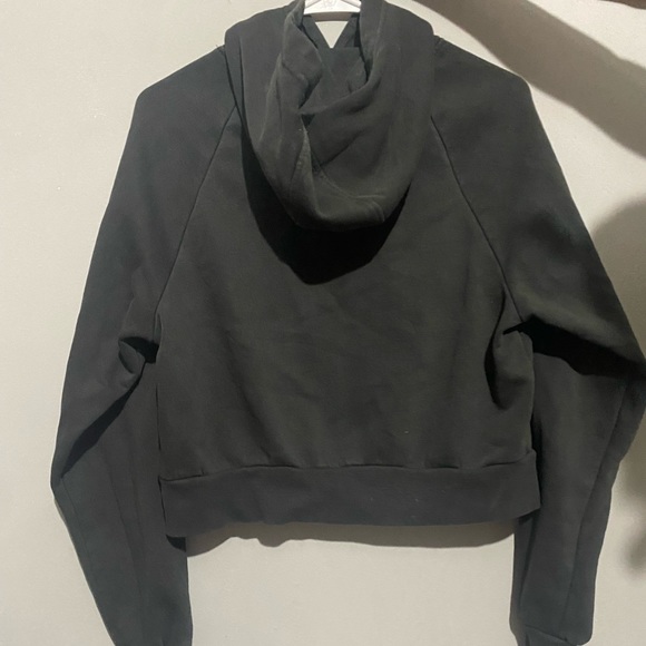 Greg crop top - Picture 2 of 3